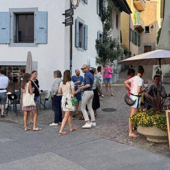 Cully - Boutique, café, kiosque - Particules en suspension